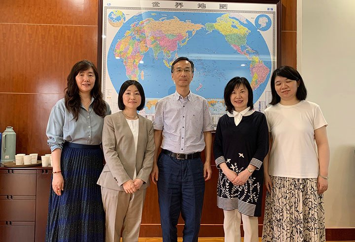 湖北省人民対外友好協会を訪問