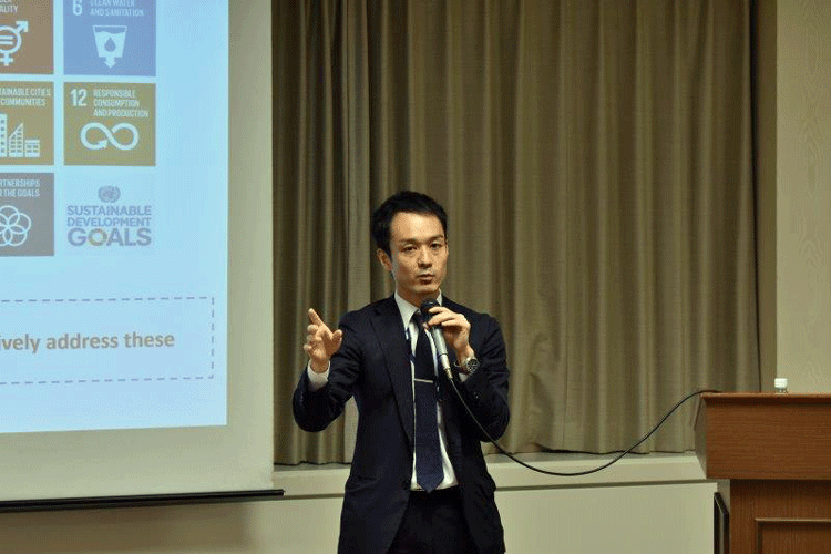 Mr. Shimizu.gif